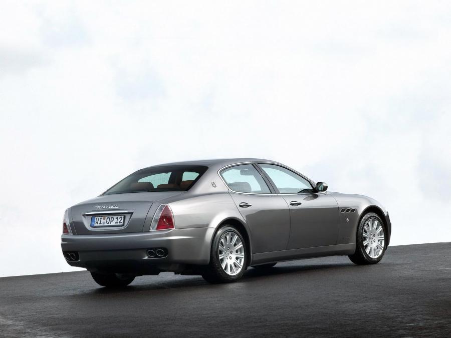  Maserati Quattroporte 2004 года  (фото 51 из 67)